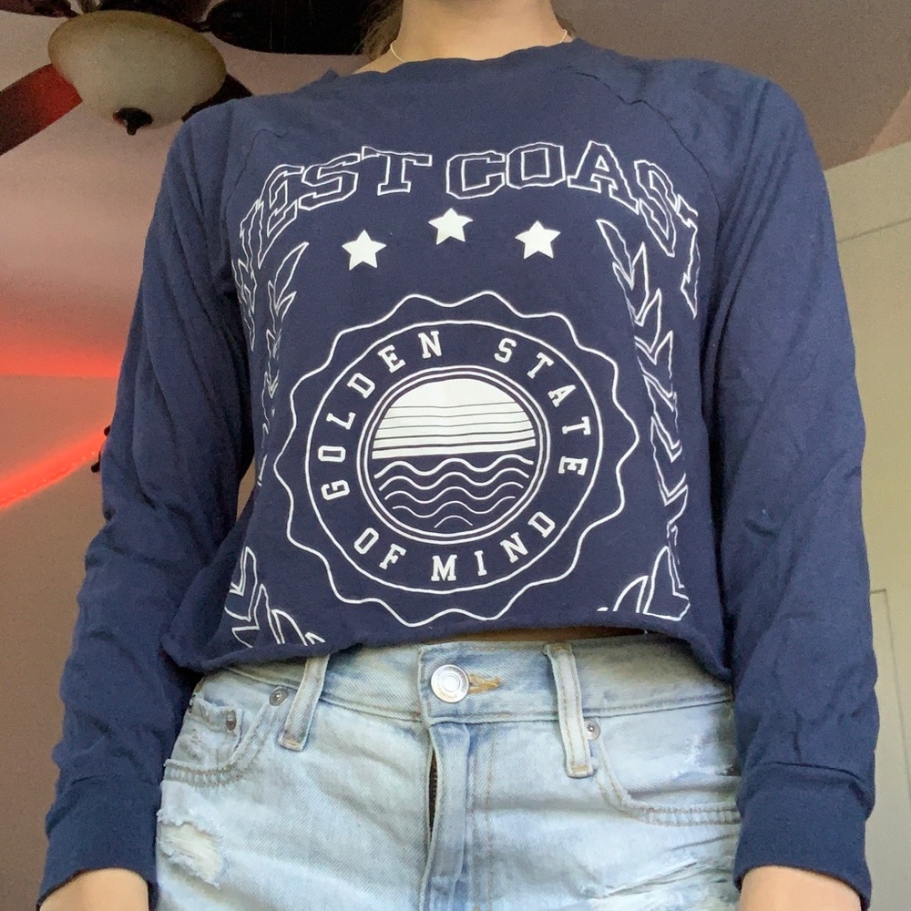 Cropped navy blue long sleeve
